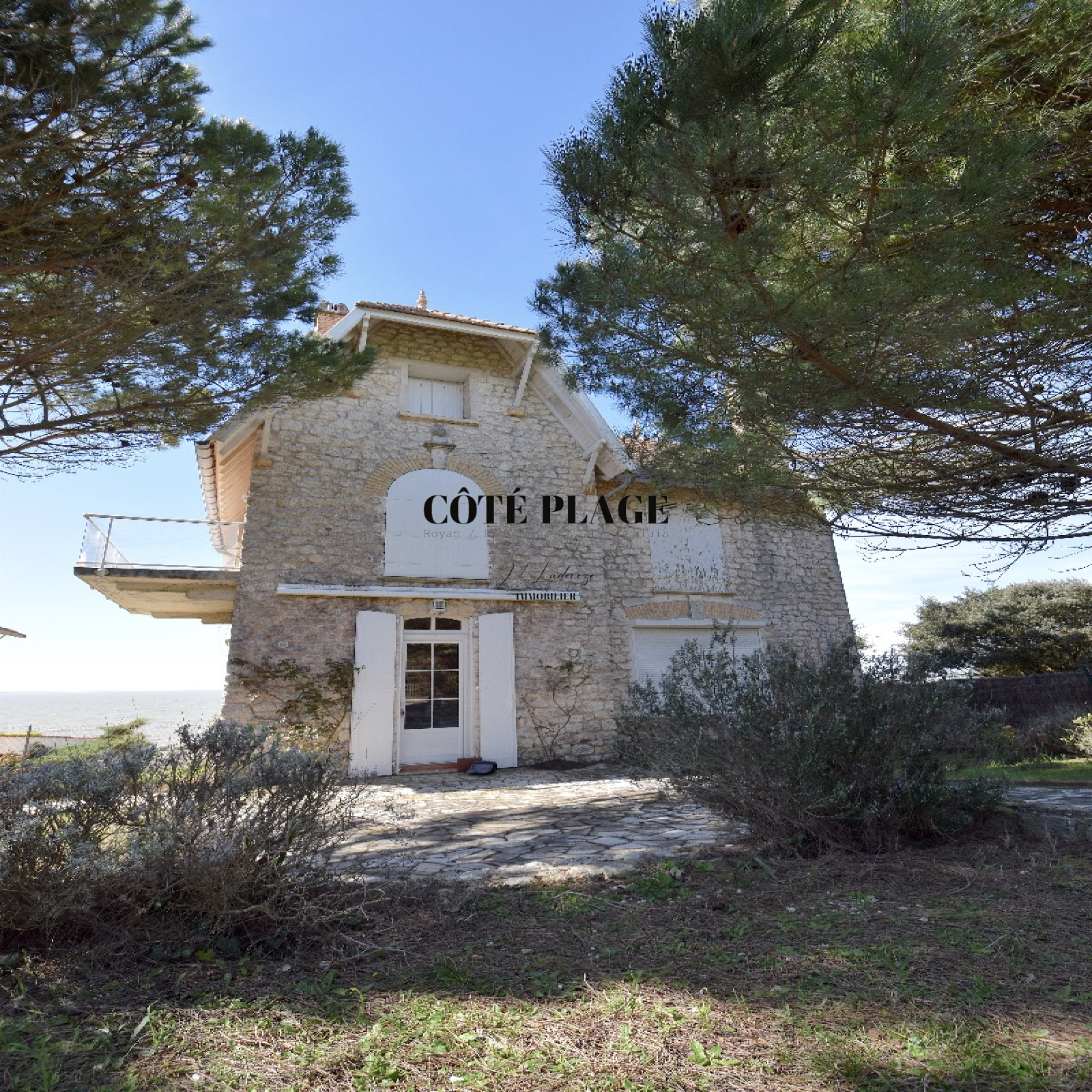 vente SAINT PALAIS SUR MER APPARTEMENT DUPLEX AVEC VUE IMPRENABLE